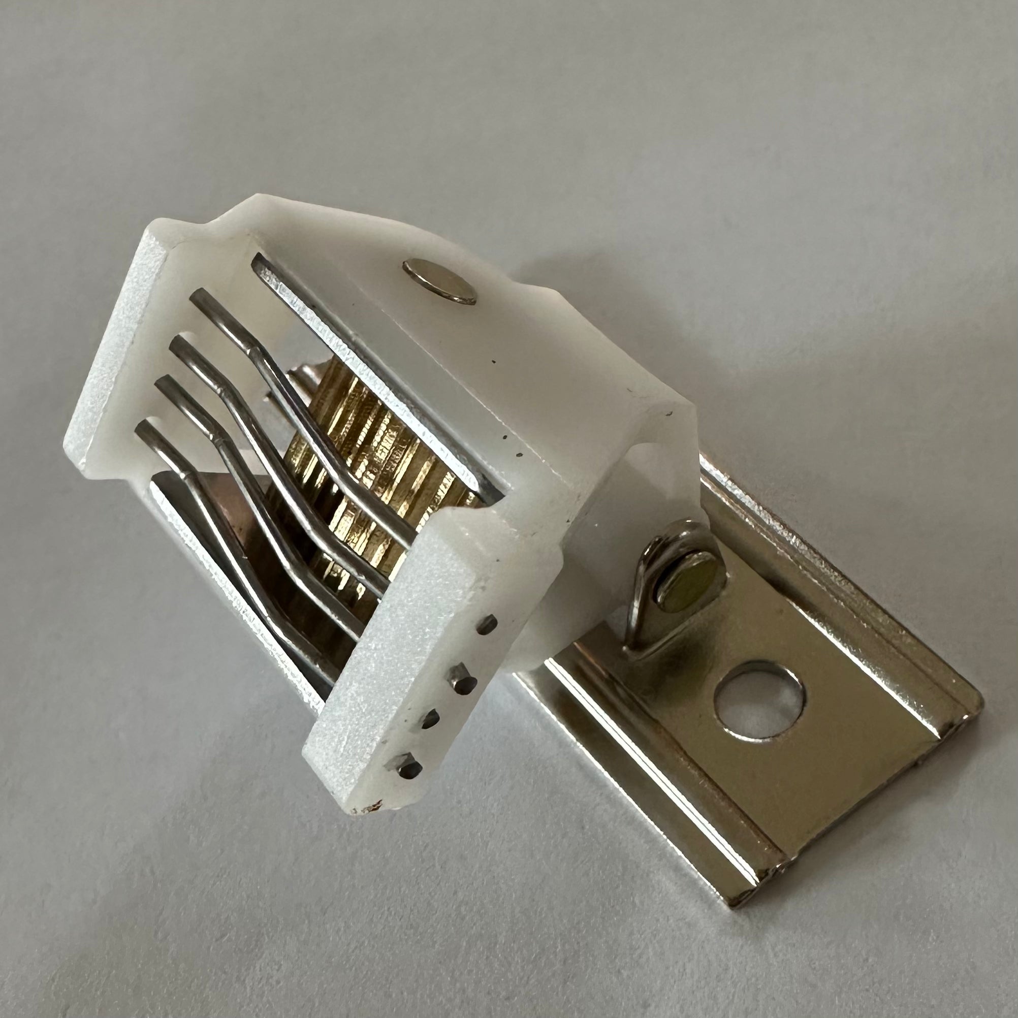 Roman Shade Hardware Swivel Cord Lock
