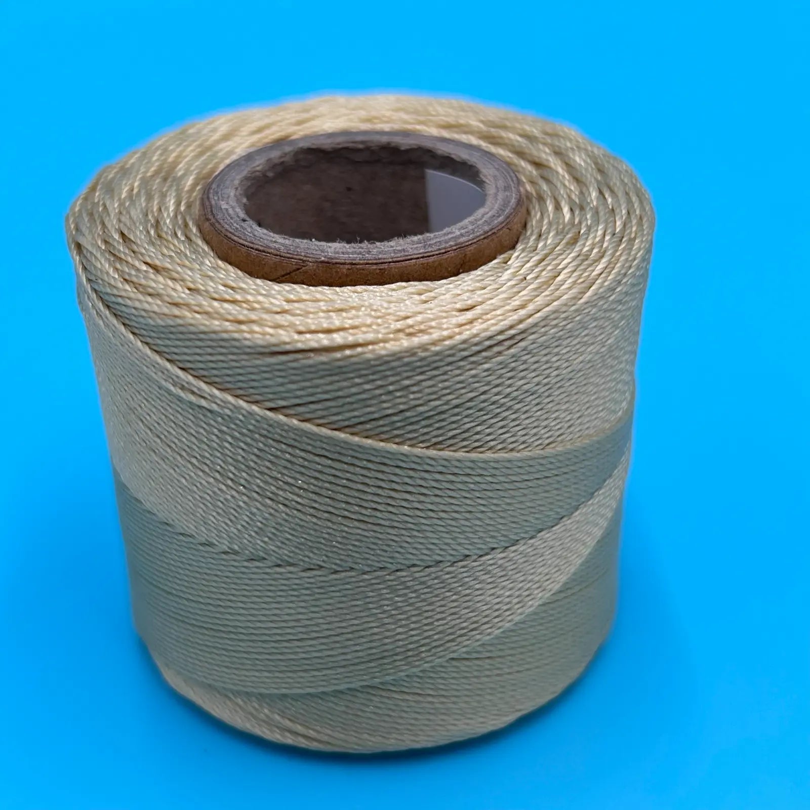 Conso #18 Bonded Nylon Heavy Hand Sewing Thread Beige