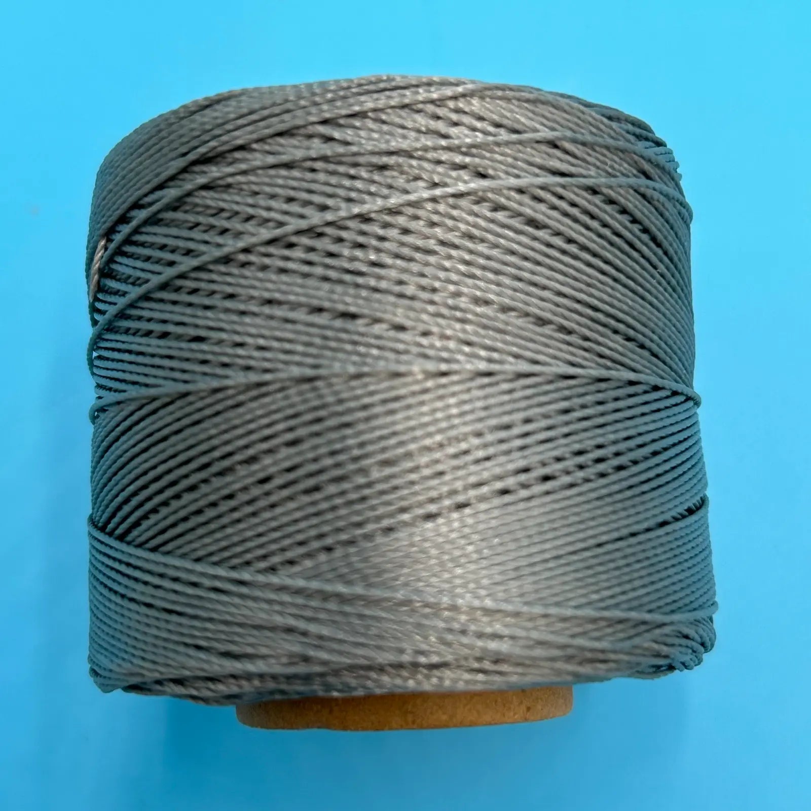 Conso #18 Bonded Nylon Heavy Hand Sewing Thread - 776 Light Grey