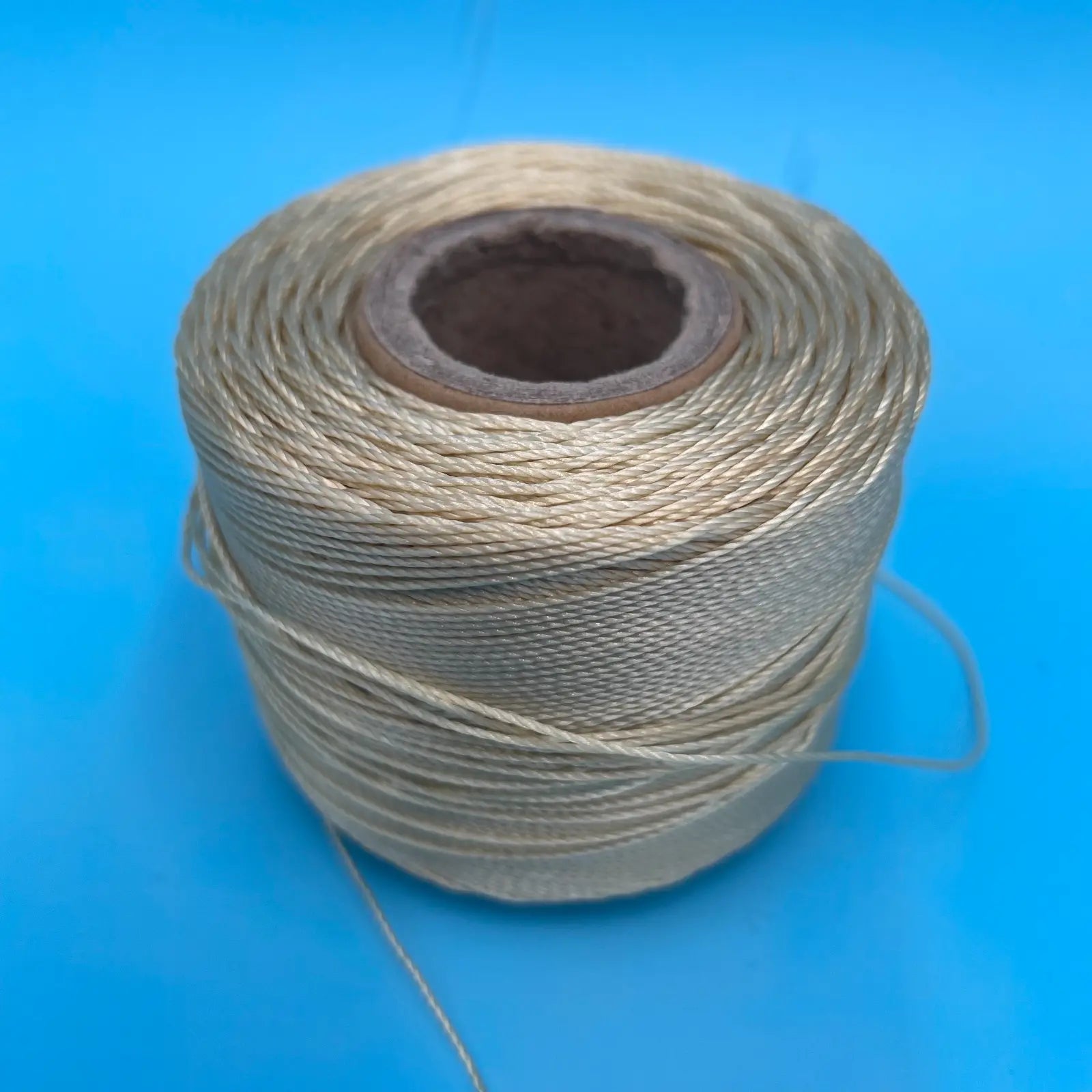 Conso #18 Bonded Nylon Heavy Hand Sewing Thread - 722 Natural