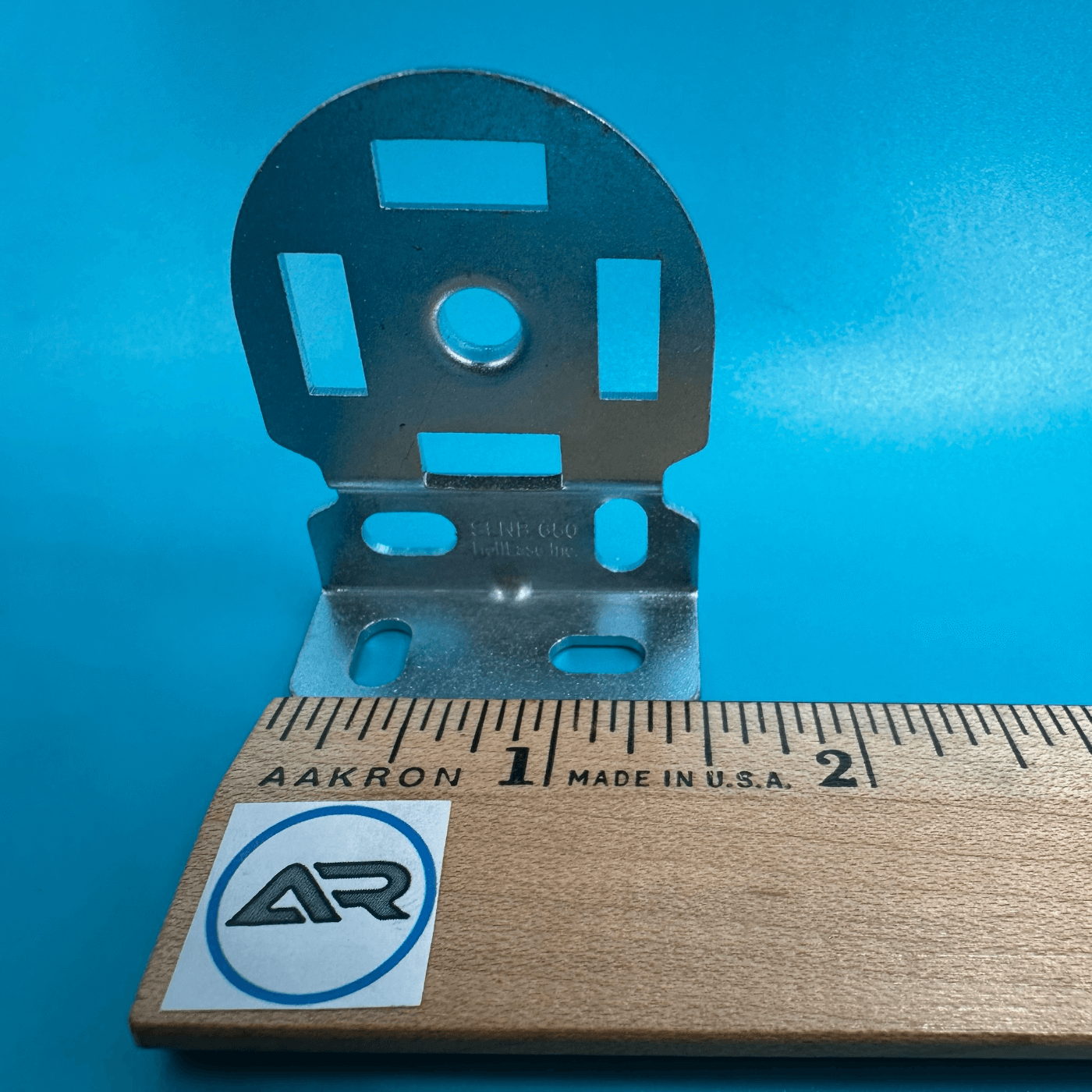 Rollease Skyline SLbn650 Narrow Brackets #650: 1-1/2" - Pair