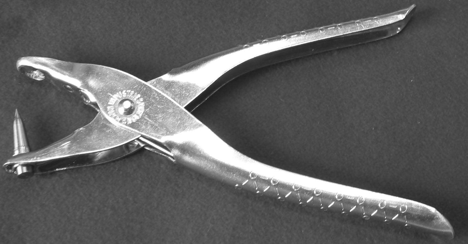 C.S. Osborne Eyelet Pliers Remover # 256 - Alan Richard Textiles, LTD C.S. Osborne, C.S. Osborne Leather Punches, C.S. Osborne Rivets & Eyelets Setters