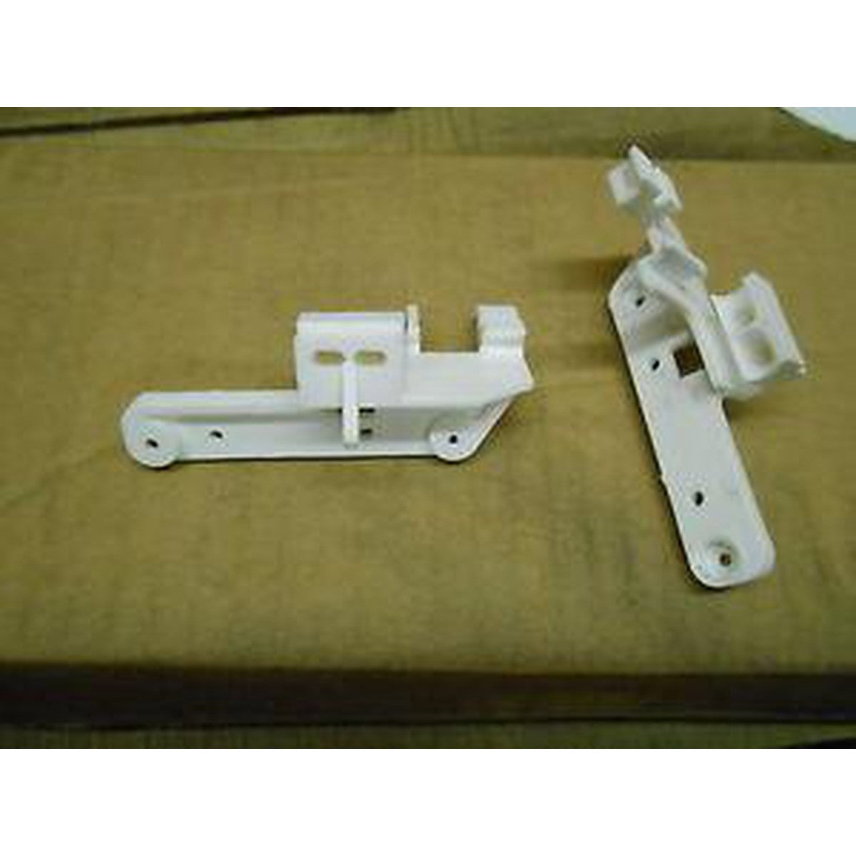 Kirsch Architrac 93001 Series Overlap Master - Left - 93107  Color: White - Kirsch Architrac - Series 93001 - DISCONTINUED