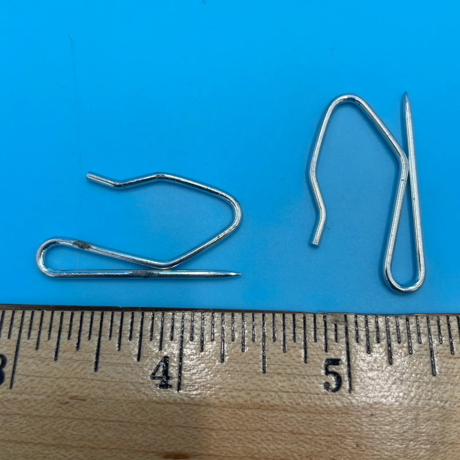 Drapery Curtain Pins and Hooks