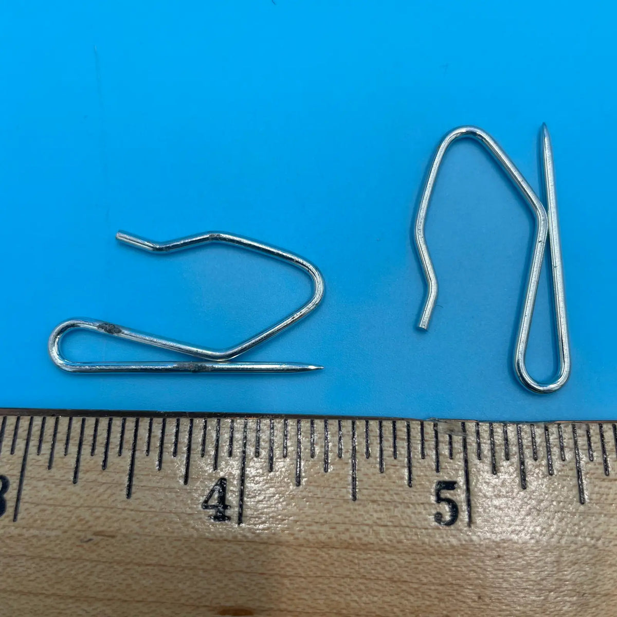 Drapery Curtain Pins and Hooks