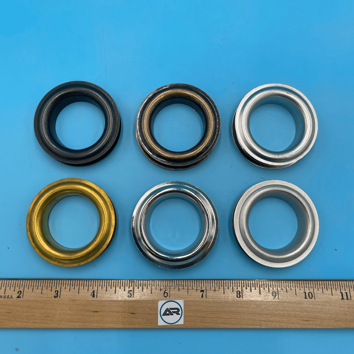 1-5/8" Large Spur Grommets