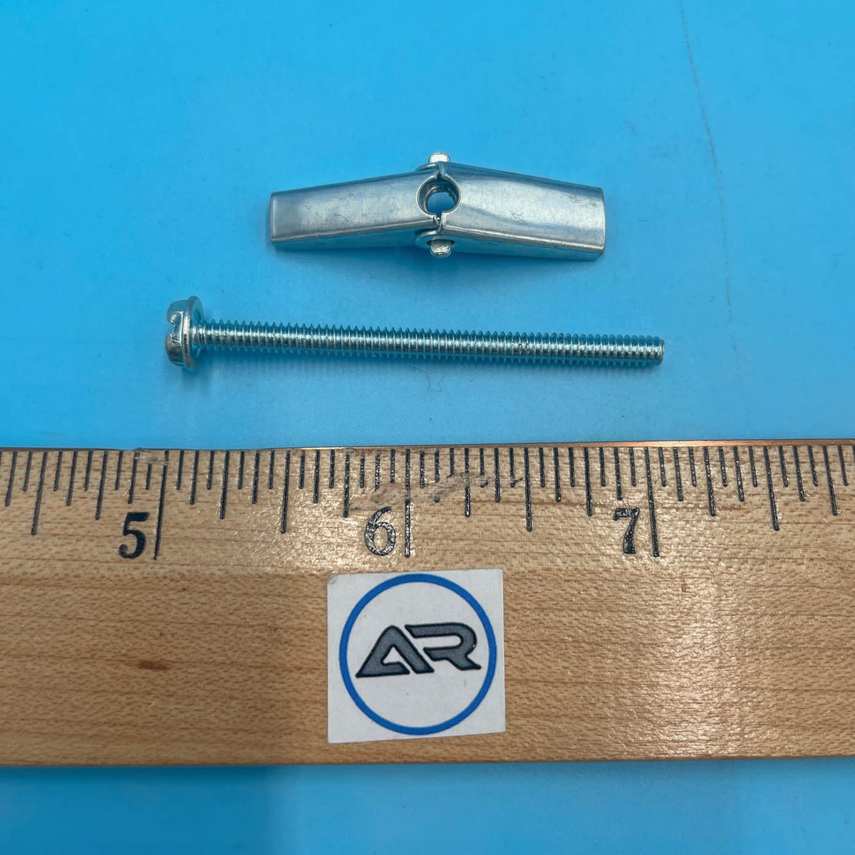 3 and 2 inch hex head toggle with wings