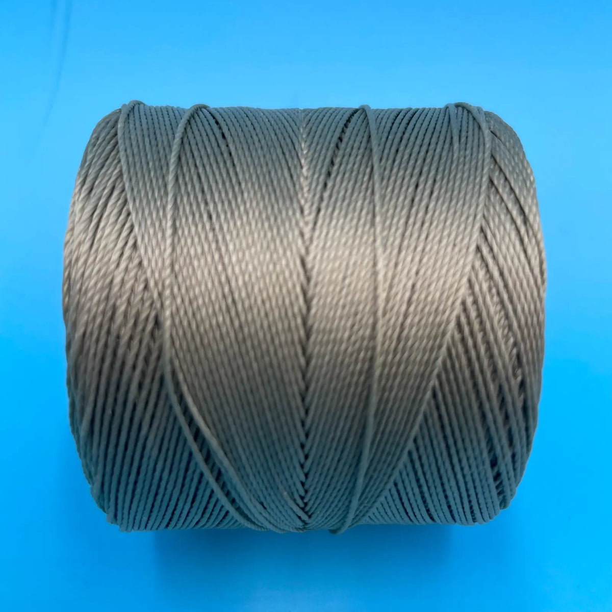 Conso #18 Bonded Nylon Heavy Hand Sewing Thread - 745 Beaver