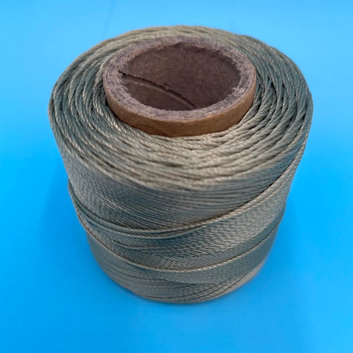 Conso #18 Bonded Nylon Heavy Hand Sewing Thread - 745 Beaver