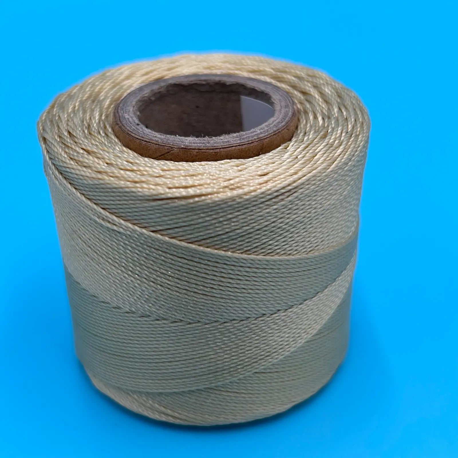 Conso #18 Bonded Nylon Heavy Hand Sewing Thread - 751 Beige