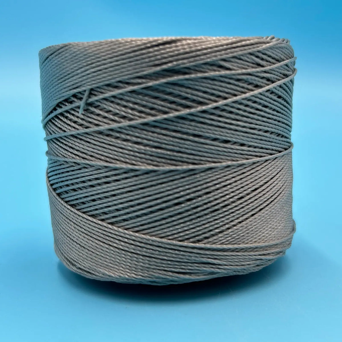 Conso #18 Bonded Nylon Heavy Hand Sewing Thread - 776 Light Grey