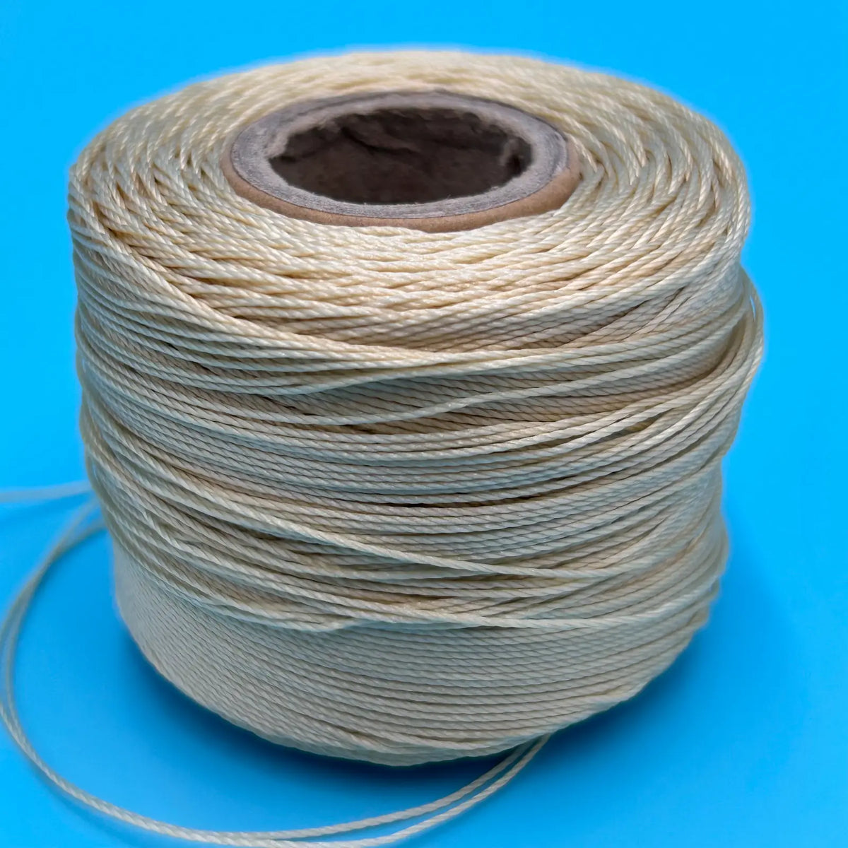 Conso #18 Bonded Nylon Heavy Hand Sewing Thread - 722 Natural