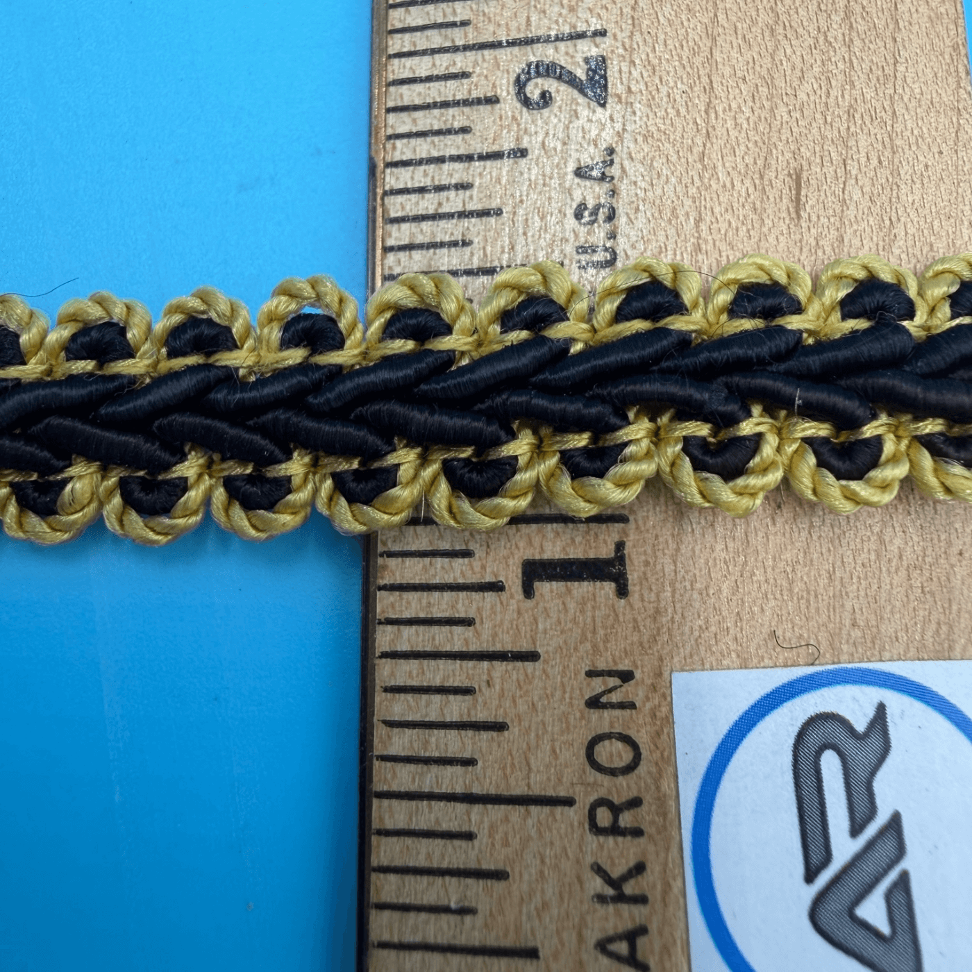 Conso Vintage French Gimp U09 Black/Gold