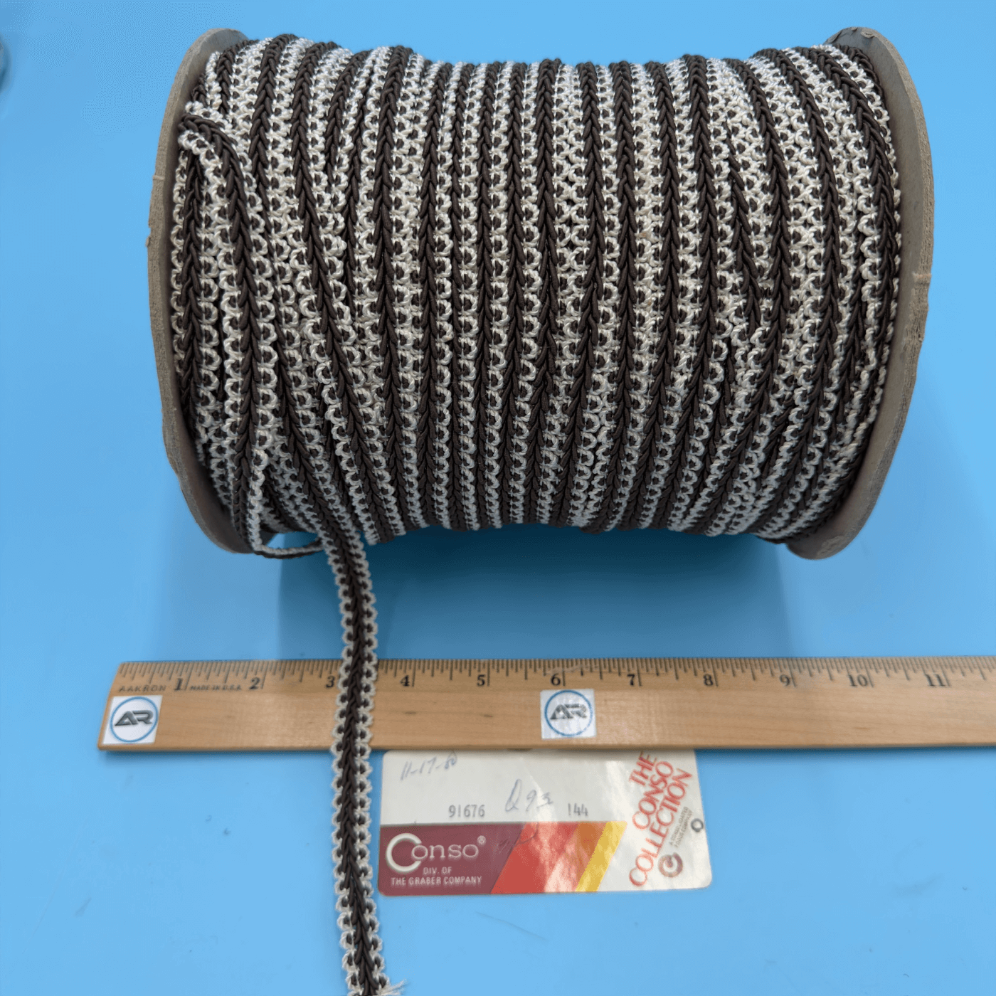 Conso Vintage French Gimp Braided Trim Q93 Brown/White