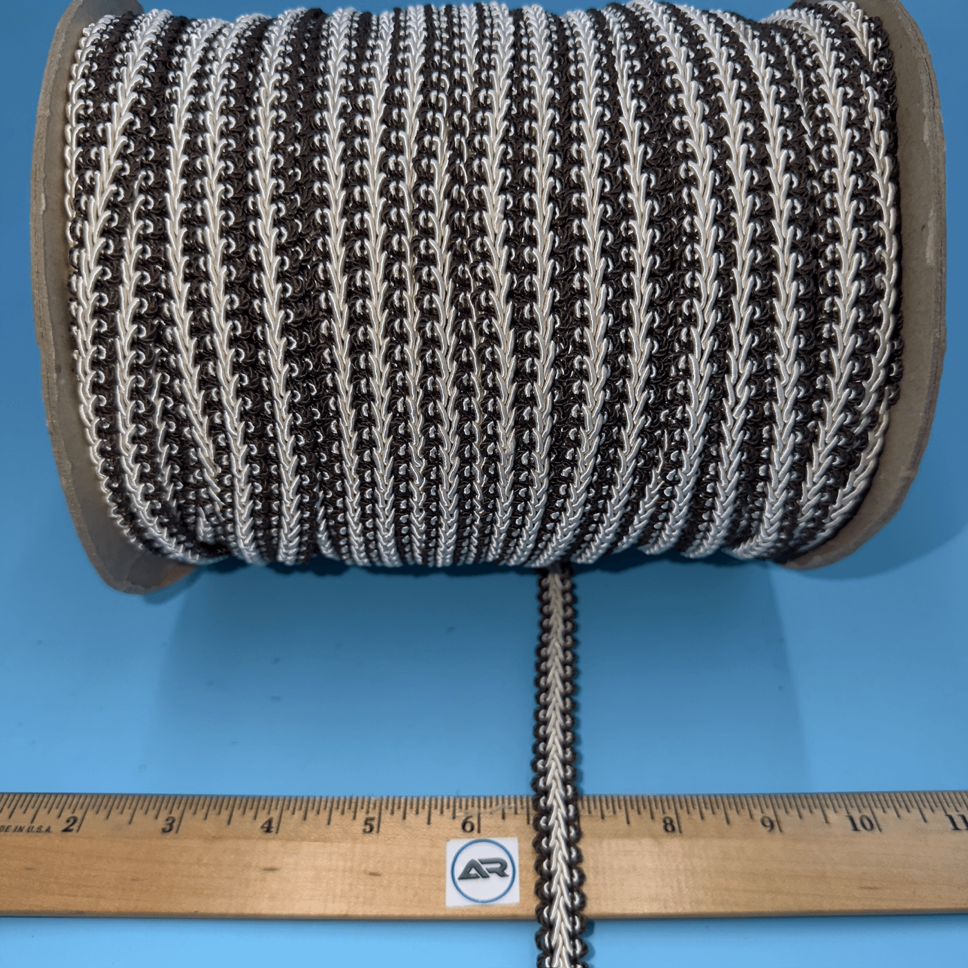 Conso Vintage French Gimp Q95 White/Brown - 144Yards/roll