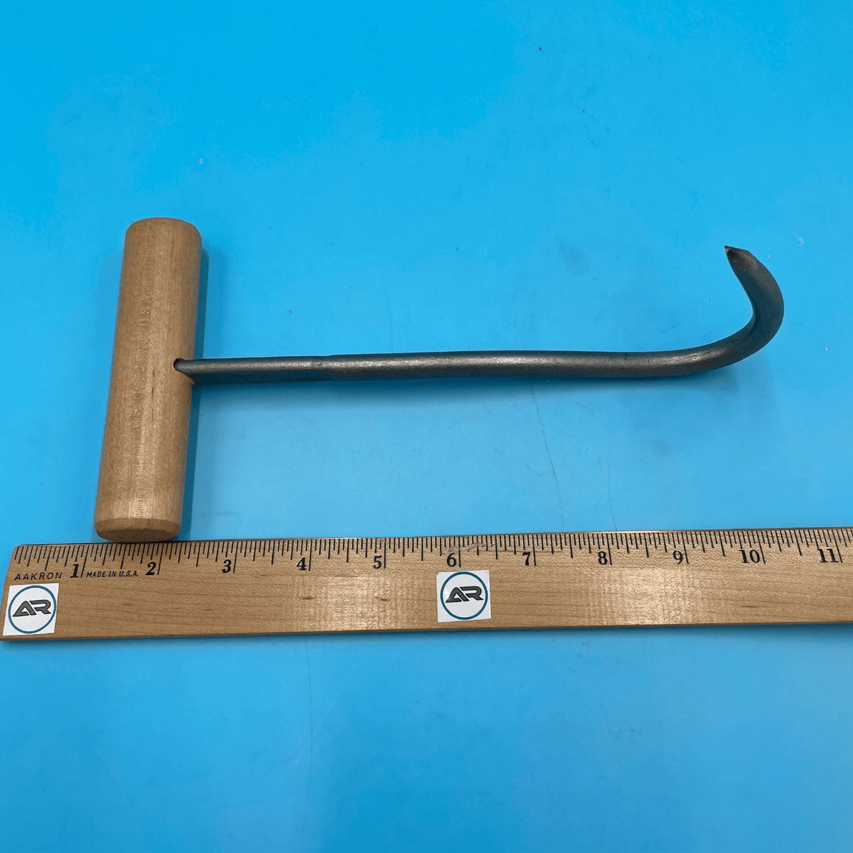 C.S. Osborne 8" hay hook OSB-13
