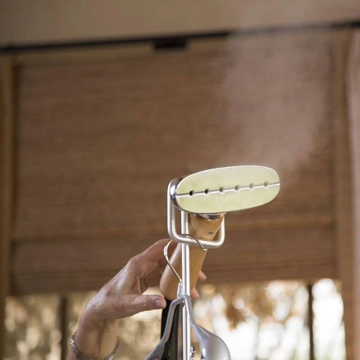 Jiffy J-4000DM JSeries Pro-Line Drapery Steamer