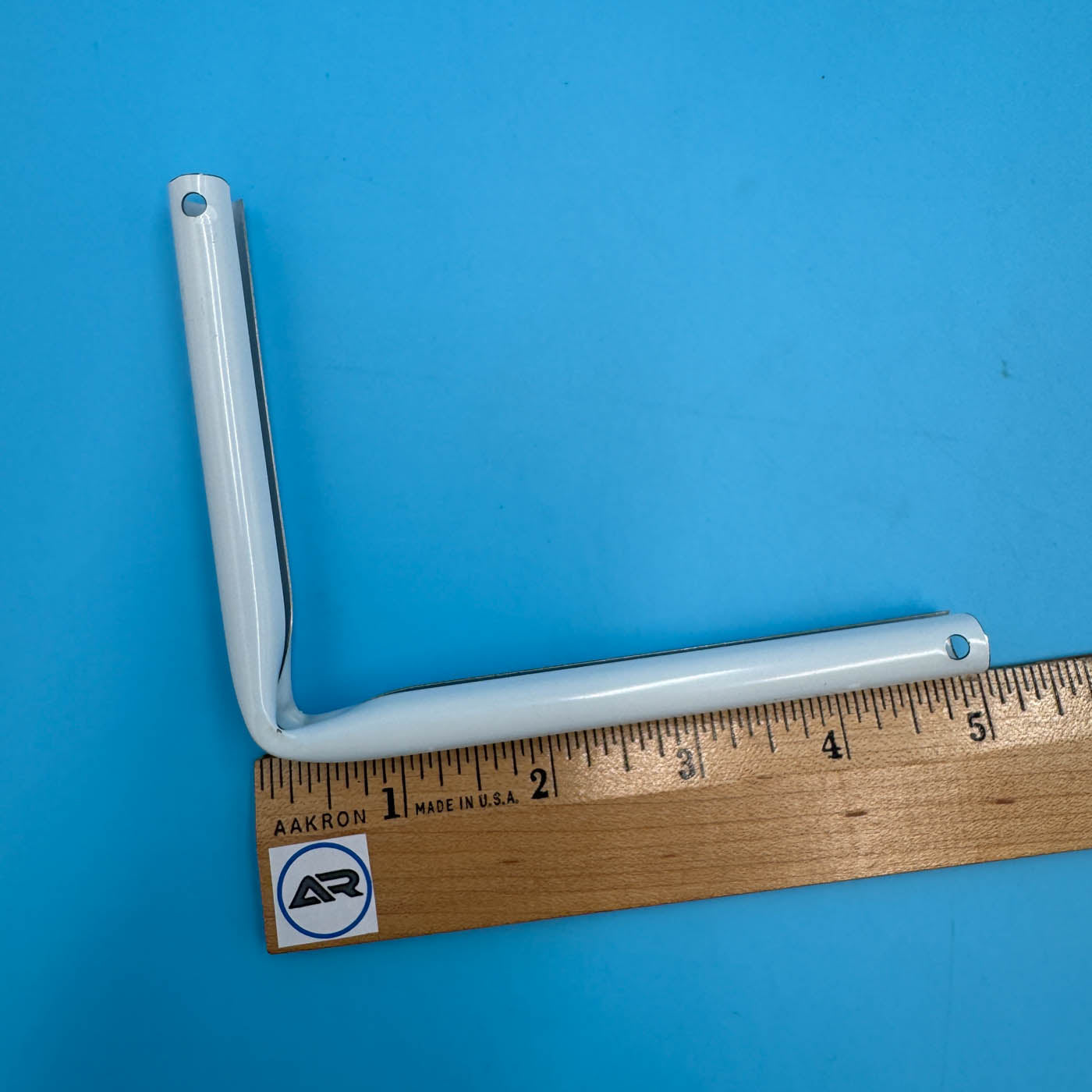 Kirsch Elbow For 9001 Oval Rod - 9253.025