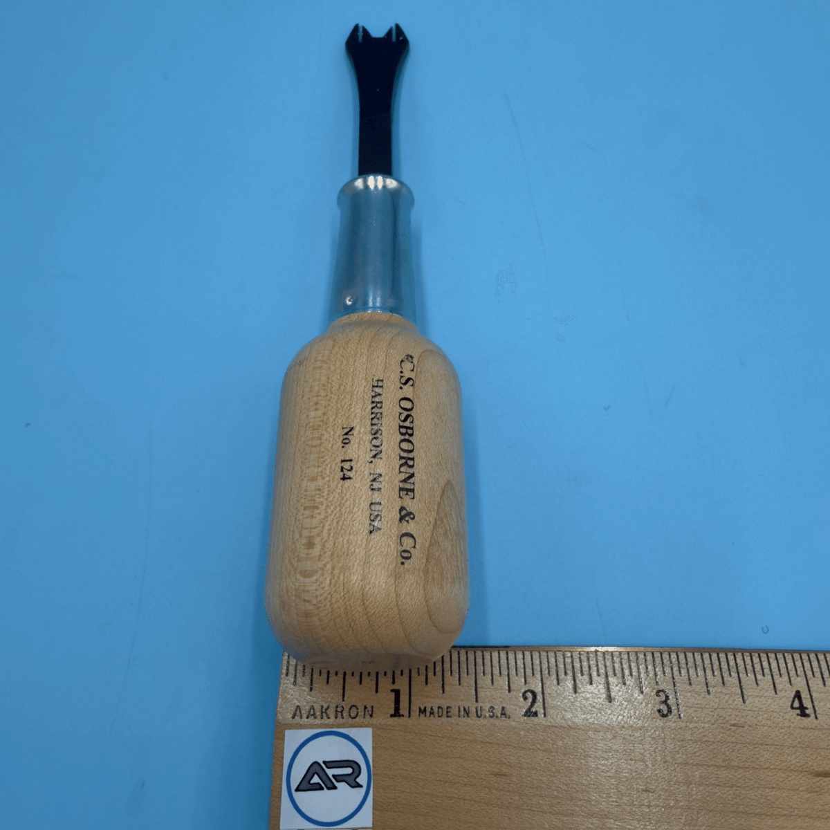 C.S. Osborne Staple Remover #124