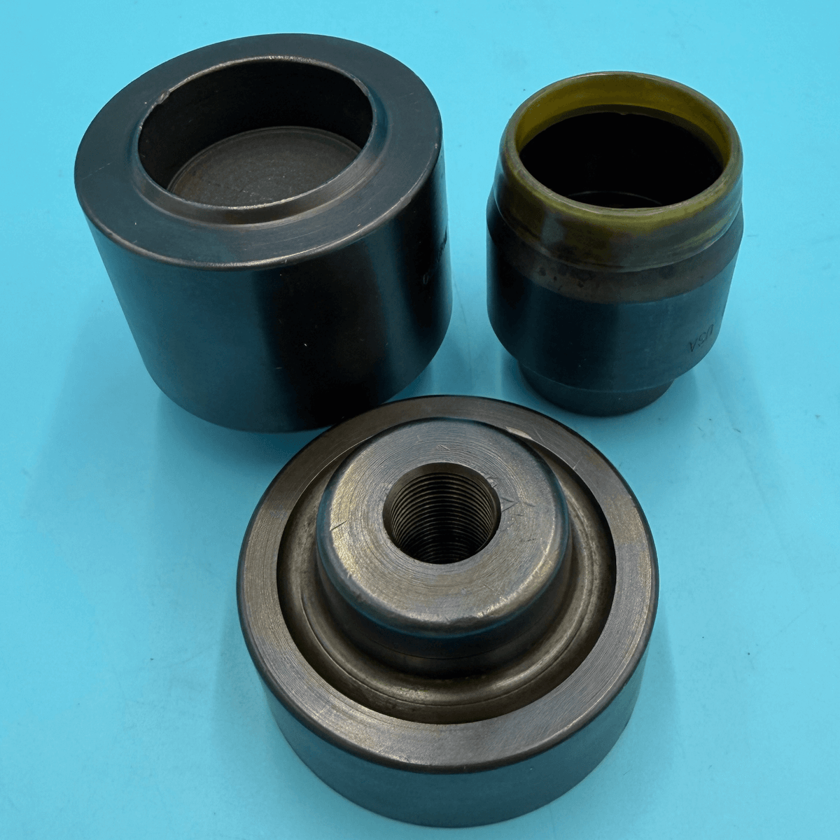 C.S. Osborne Plain Grommet Die & Hole Cutter Set