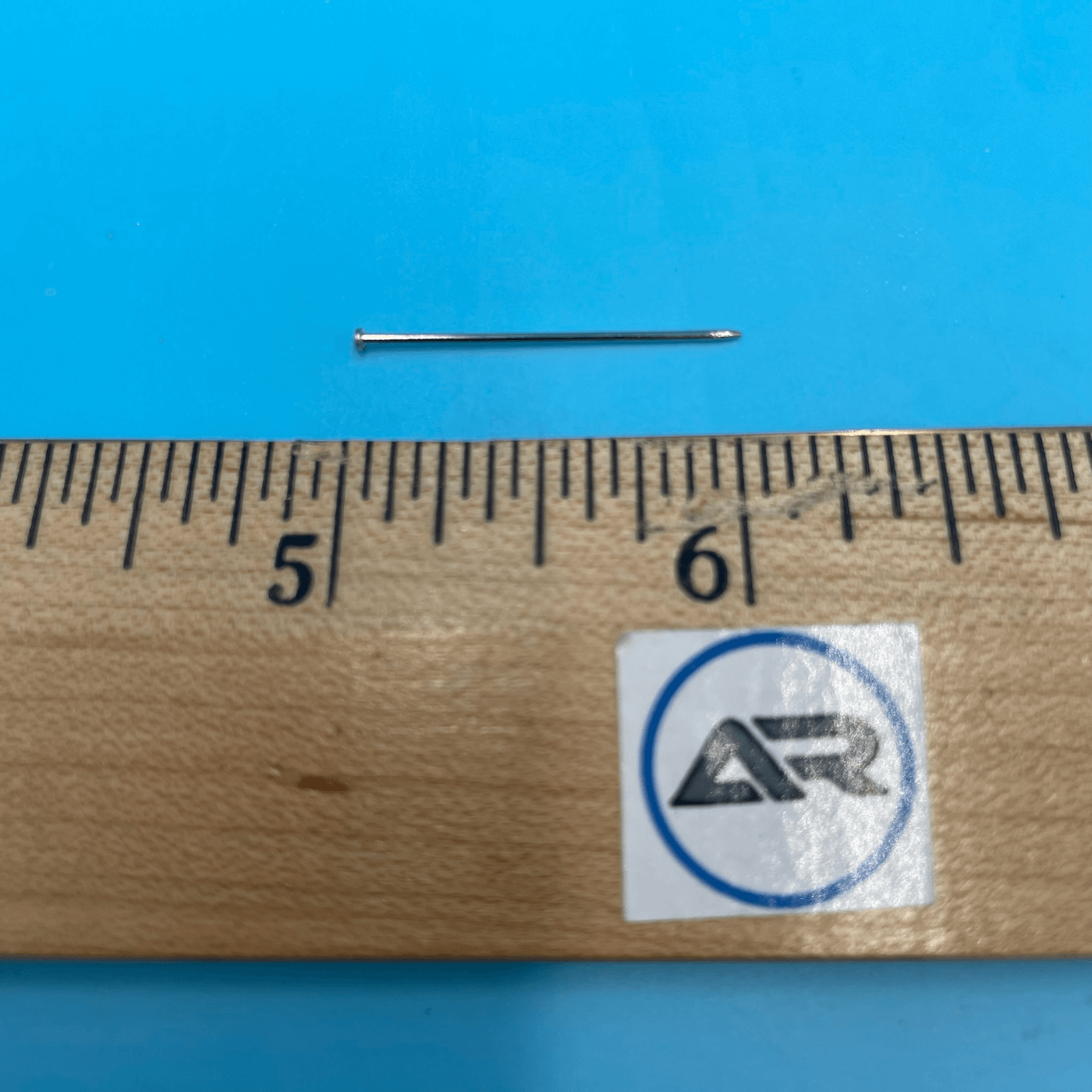C.S. Osborne's 1" Straight Dressmaker Pins