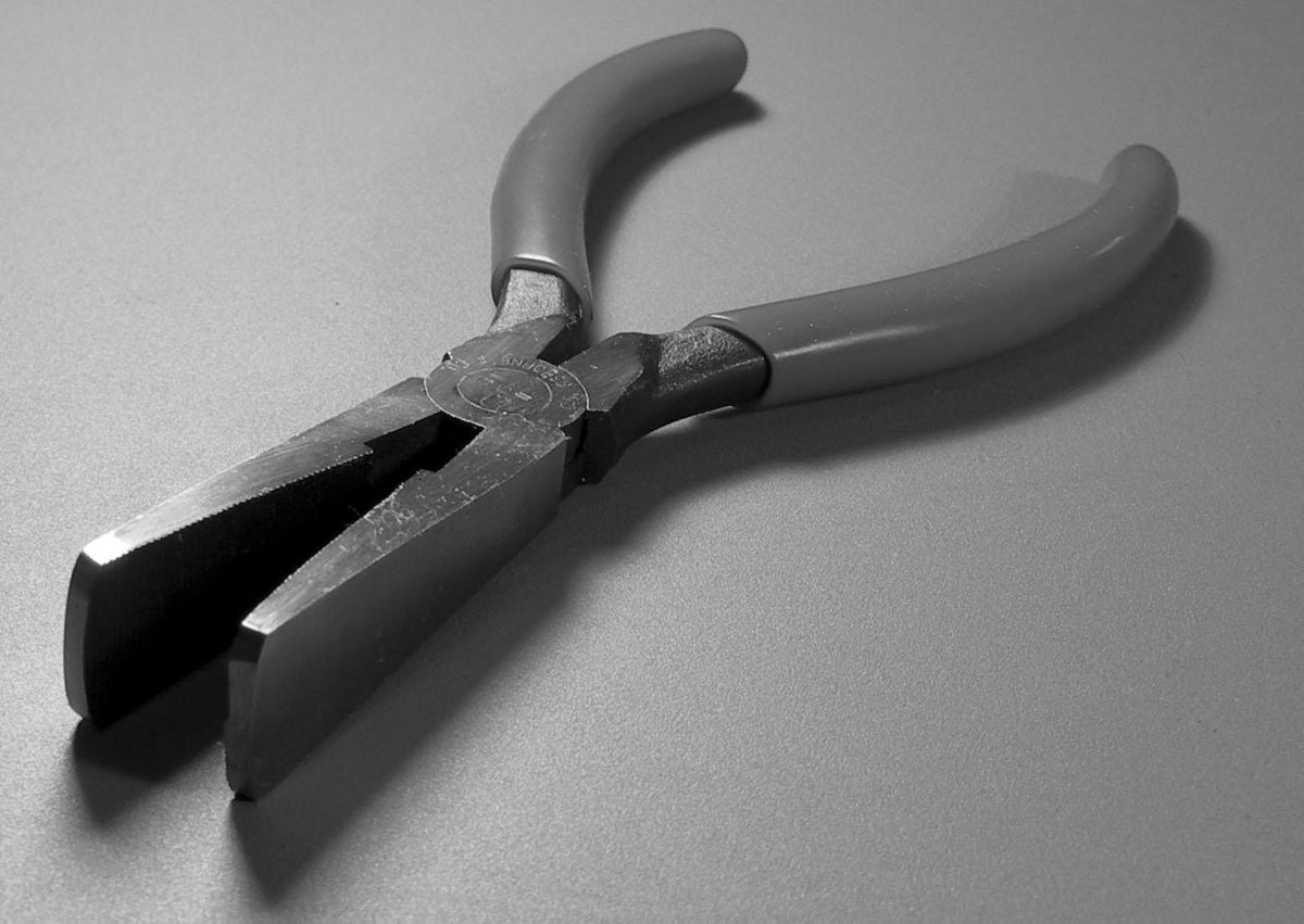 C.S. Osborne Duck Bill Plier With Smooth Jaw - Alan Richard Textiles, LTD C.S. Osborne, C.S. Osborne Pliers